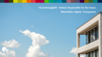 Bild mit Himmel und Gebäude