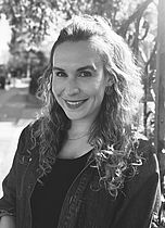 Porträtfoto von Verena Baier