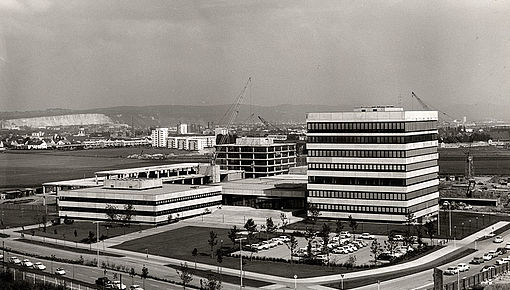 Sammelgebaeude Von Suedwesten 1969023