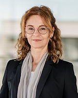 Porträtfoto von Frau Richter