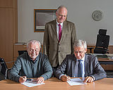 2017-10-12 Kooperationsvertrag Hansenstiftung Misch 02