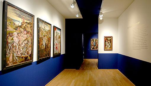 5 Entry Cabinet