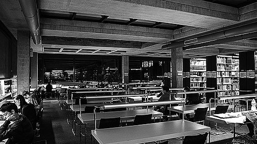 Blick in den Lesesaal Chemie und Pharmazie
