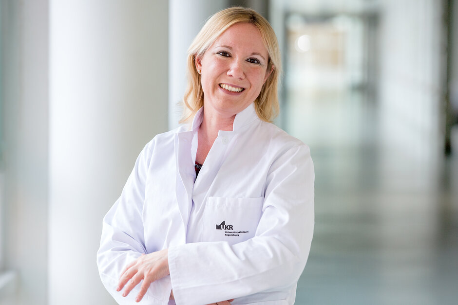 Porträtfoto von Frau Prof. Dr. Miriam Banas