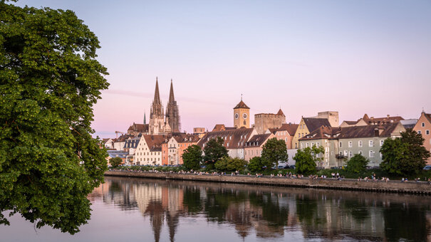 Regensburger Altstadt mit Blick auf den Dom