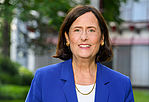 Porträt von Prof. Dr. Katja Becker